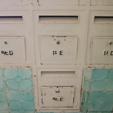 Avenida Da Liberdade Area, Bright And Newly Renovated 2 Bedroom Apartment, Historical Center * Lisboa